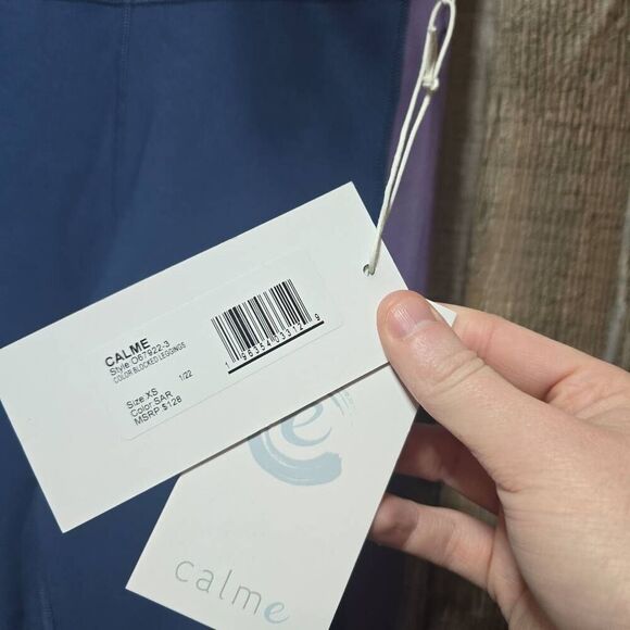 Calme Johnny Was Blue and Purple Color Block Athletic Leggings NWT - Picture 4 of 6